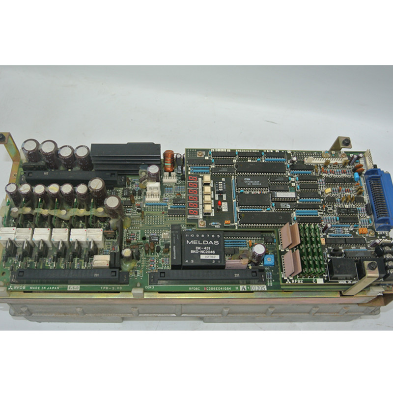 Mitsubishi RF82