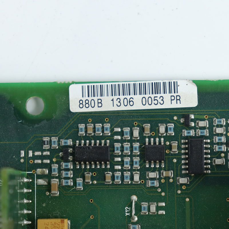 PC00880 B  
